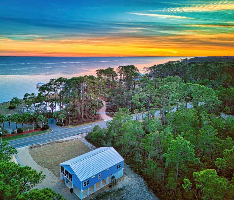 Across The Bay Stay Vacation Rental - Carrabelle Chamber of Commerce, image size:960x820